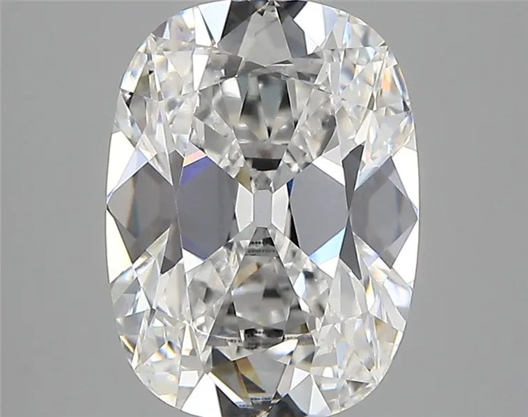 3.14ct Cushion modified Lab Grown Diamond (Colour E, Clarity VVS2, IGI Certified)