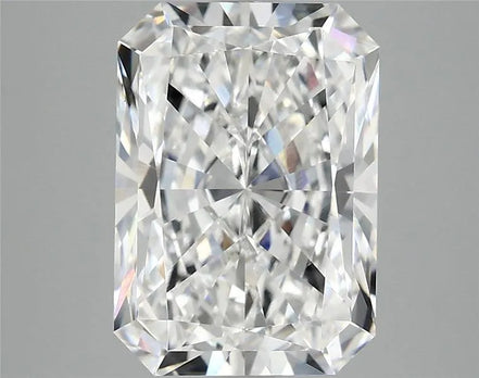 4.08ct Radiant Lab Grown Diamond (Colour D, Clarity VVS2, IGI Certified)